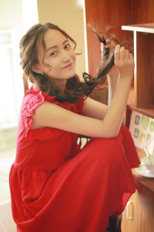 美女玉足